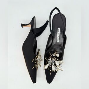 Manolo Blahnik Black Crepe Orientalia 50mm pearl embellished Slingback pump EU41